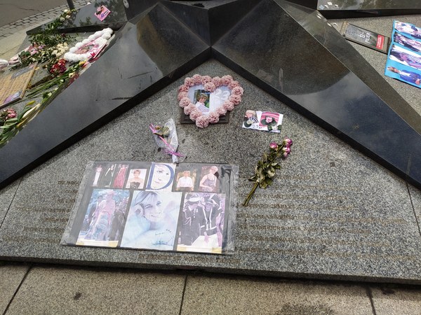 Newspaper cuttings from Diana's funeral